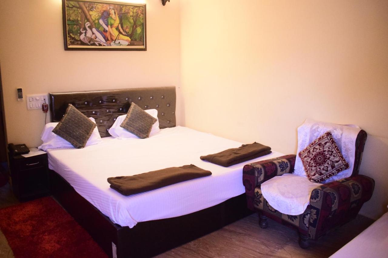 Ds Residency Varanasi-Prime Location-Parking 外观 照片