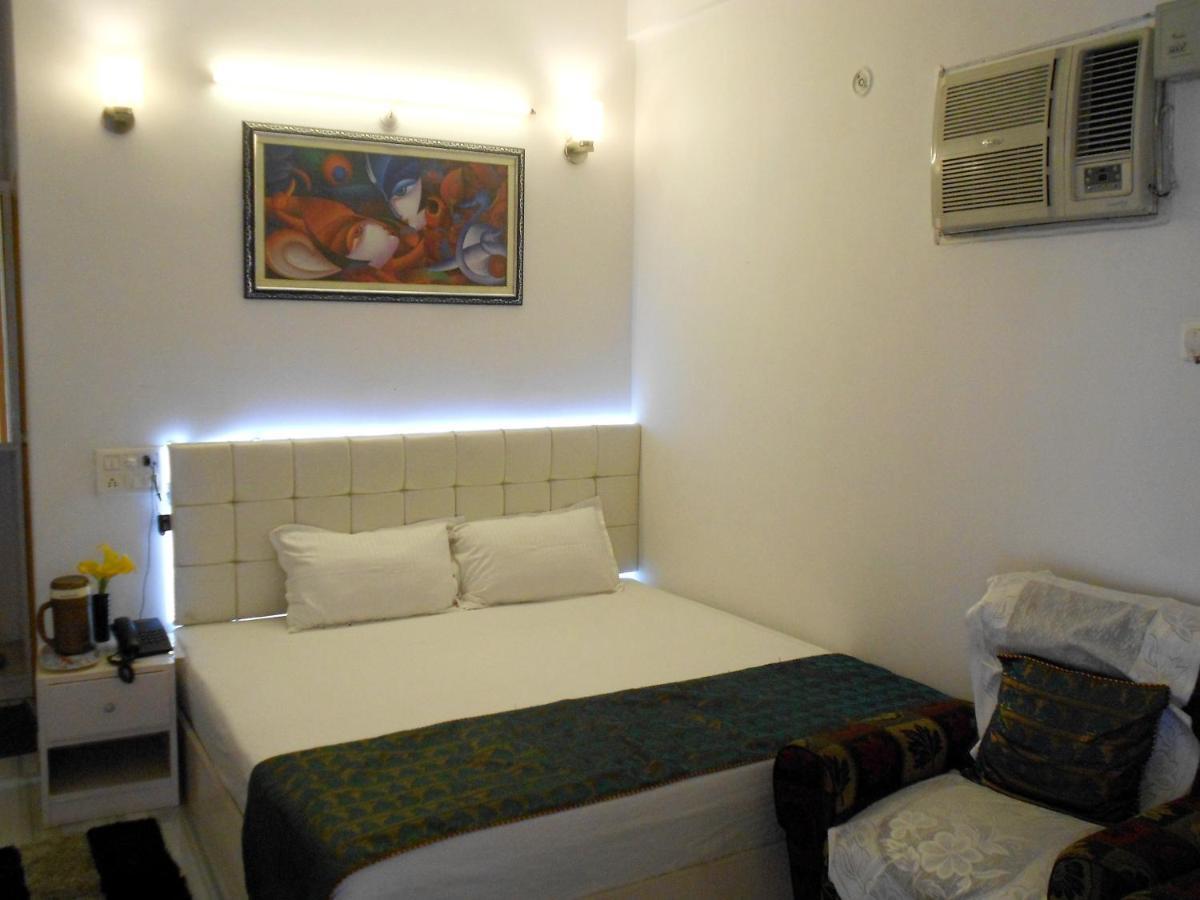 Ds Residency Varanasi-Prime Location-Parking 外观 照片